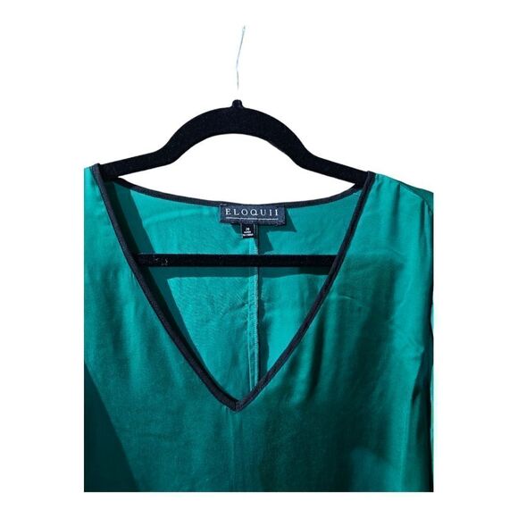 NWT - ELOQUII - Green Blouse Black Trim with Arm Slits - Size 20 - Picture 3 of 8